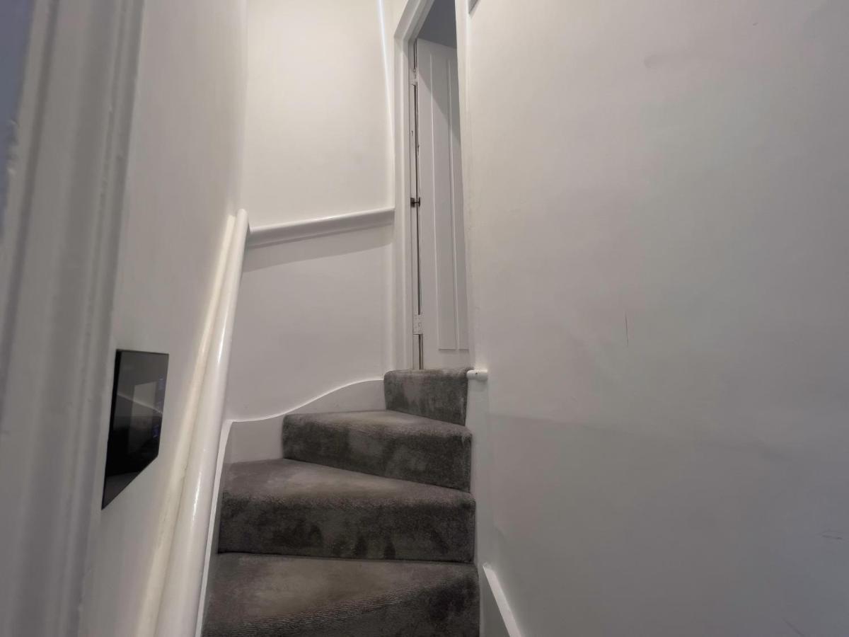 The Dragon Pad Boutique Apartment Royal Tunbridge Wells Kültér fotó